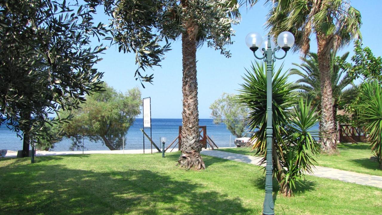 Razi Beach Lefokastro Eksteriør billede